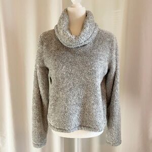 Aerie Women's Gray Fuzzy Cowl Neck‎ Pullover Sweater Size Medium
